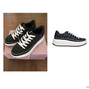 NWT Serra Ladies Platform Black Sneakers ,Size 8